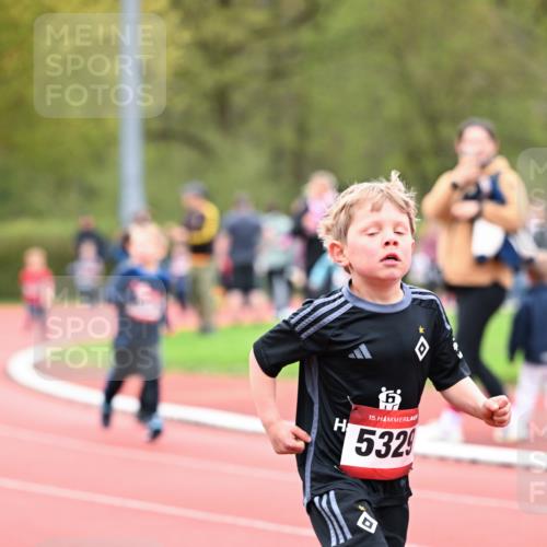 13.04.2025 - Hammer Lauf Dr. Thomas Lammeyer http://msf.ph/oto/7627715 13.04.2025 09:10:24 Laufen 15, 5329 meine-sportfotos.de