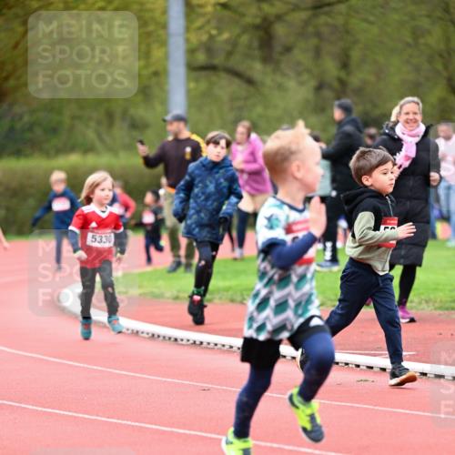 13.04.2025 - Hammer Lauf Dr. Thomas Lammeyer http://msf.ph/oto/7627727 13.04.2025 09:10:26 Laufen 5330 meine-sportfotos.de