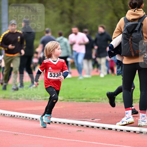 13.04.2025 - Hammer Lauf Dr. Thomas Lammeyer http://msf.ph/oto/7627733 13.04.2025 09:10:27 Laufen 15, 5330, 192 meine-sportfotos.de
