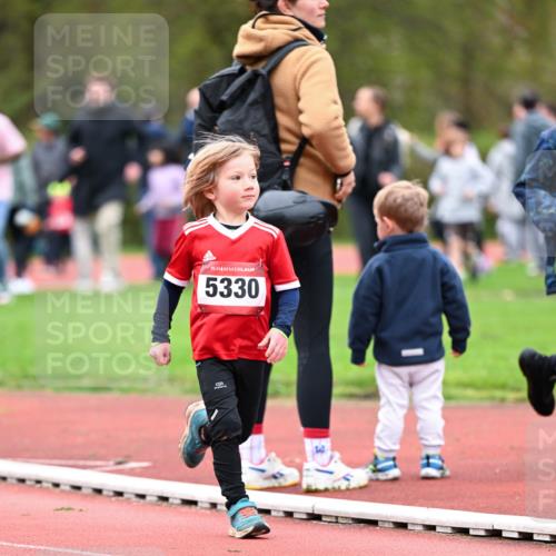 13.04.2025 - Hammer Lauf Dr. Thomas Lammeyer http://msf.ph/oto/7627738 13.04.2025 09:10:28 Laufen 15, 5330 meine-sportfotos.de