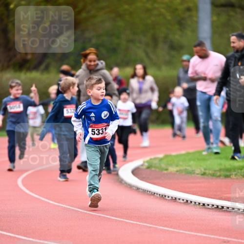 13.04.2025 - Hammer Lauf Dr. Thomas Lammeyer http://msf.ph/oto/7627751 13.04.2025 09:10:30 Laufen 532, 533 meine-sportfotos.de