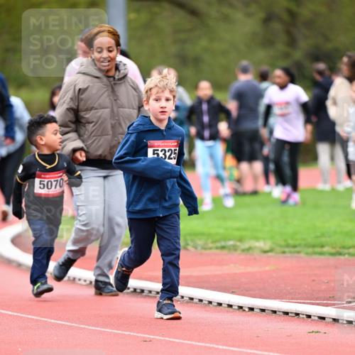 13.04.2025 - Hammer Lauf Dr. Thomas Lammeyer http://msf.ph/oto/7627777 13.04.2025 09:10:34 Laufen 5070, 15, 5325 meine-sportfotos.de