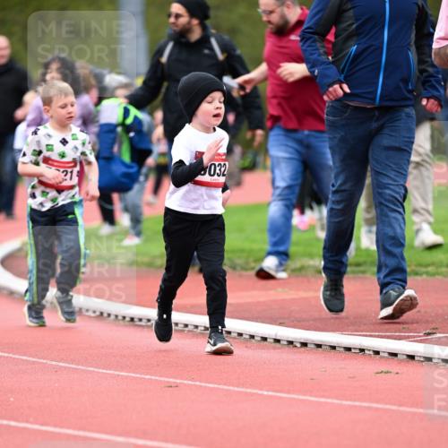 13.04.2025 - Hammer Lauf Dr. Thomas Lammeyer http://msf.ph/oto/7627795 13.04.2025 09:10:37 Laufen 032 meine-sportfotos.de