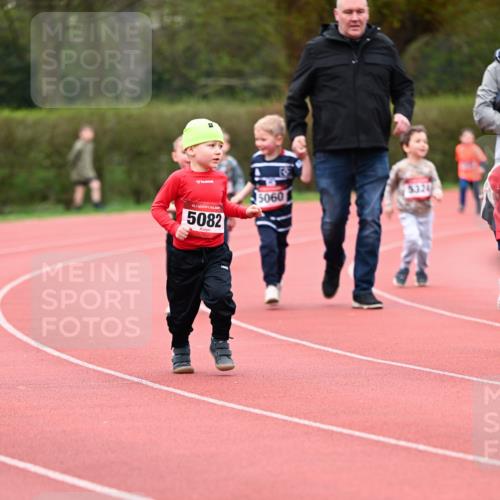 13.04.2025 - Hammer Lauf Dr. Thomas Lammeyer http://msf.ph/oto/7627843 13.04.2025 09:10:46 Laufen 15, 5082, 5060, 5321 meine-sportfotos.de