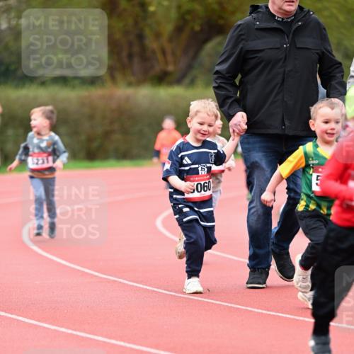 13.04.2025 - Hammer Lauf Dr. Thomas Lammeyer http://msf.ph/oto/7627855 13.04.2025 09:10:48 Laufen 15, 060, 5 meine-sportfotos.de