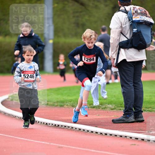 13.04.2025 - Hammer Lauf Dr. Thomas Lammeyer http://msf.ph/oto/7627885 13.04.2025 09:10:53 Laufen 15, 5246, 1294, 107 meine-sportfotos.de