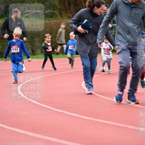 13.04.2025 - Hammer Lauf Dr. Thomas Lammeyer http://msf.ph/oto/7627920 13.04.2025 09:11:00 Laufen 5232, 5042, 42 meine-sportfotos.de