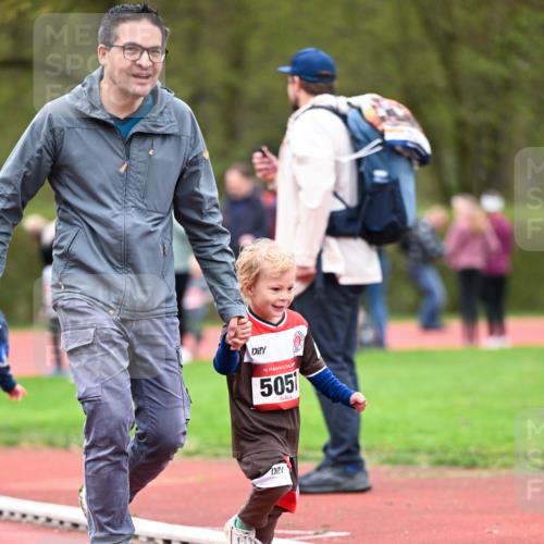 13.04.2025 - Hammer Lauf Dr. Thomas Lammeyer http://msf.ph/oto/7627930 13.04.2025 09:11:02 Laufen 15, 5051 meine-sportfotos.de
