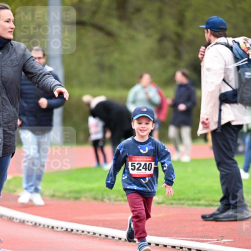 13.04.2025 - Hammer Lauf Dr. Thomas Lammeyer http://msf.ph/oto/7627935 13.04.2025 09:11:03 Laufen 15, 5240 meine-sportfotos.de