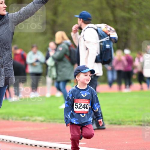 13.04.2025 - Hammer Lauf Dr. Thomas Lammeyer http://msf.ph/oto/7627940 13.04.2025 09:11:03 Laufen 15, 5240 meine-sportfotos.de
