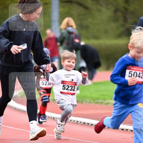 13.04.2025 - Hammer Lauf Dr. Thomas Lammeyer http://msf.ph/oto/7627950 13.04.2025 09:11:05 Laufen 5239, 15, 5232, 5042 meine-sportfotos.de