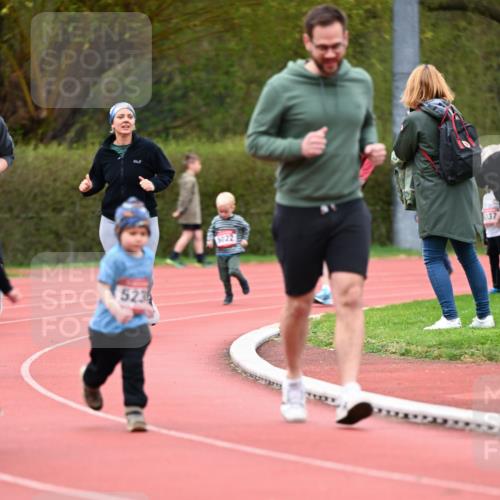 13.04.2025 - Hammer Lauf Dr. Thomas Lammeyer http://msf.ph/oto/7627957 13.04.2025 09:11:06 Laufen 523, 5022, 037 meine-sportfotos.de