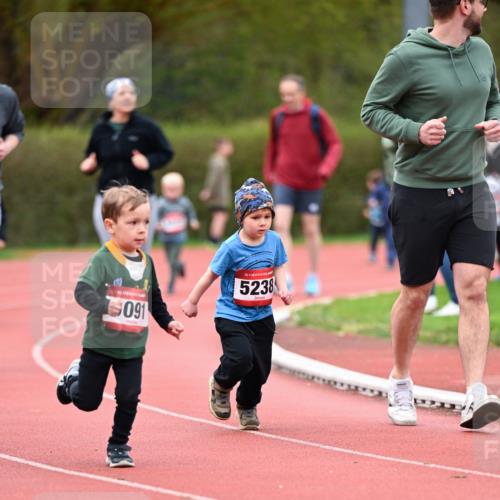 13.04.2025 - Hammer Lauf Dr. Thomas Lammeyer http://msf.ph/oto/7627960 13.04.2025 09:11:07 Laufen 15, 091, 15, 5238 meine-sportfotos.de