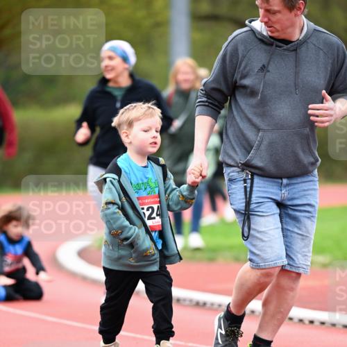 13.04.2025 - Hammer Lauf Dr. Thomas Lammeyer http://msf.ph/oto/7627986 13.04.2025 09:11:12 Laufen 15, 24 meine-sportfotos.de