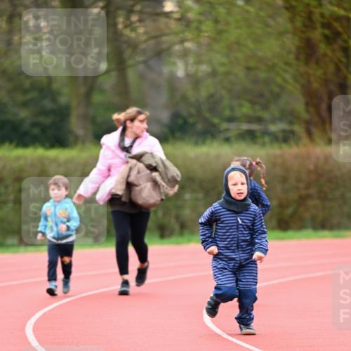 13.04.2025 - Hammer Lauf Dr. Thomas Lammeyer http://msf.ph/oto/7628022 13.04.2025 09:11:18 Laufen  meine-sportfotos.de