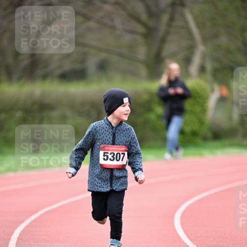 13.04.2025 - Hammer Lauf Dr. Thomas Lammeyer http://msf.ph/oto/7628039 13.04.2025 09:11:34 Laufen 15, 5307 meine-sportfotos.de