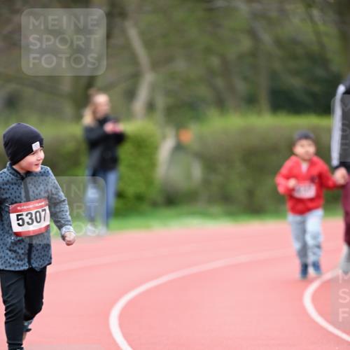 13.04.2025 - Hammer Lauf Dr. Thomas Lammeyer http://msf.ph/oto/7628041 13.04.2025 09:11:34 Laufen 15, 5307 meine-sportfotos.de