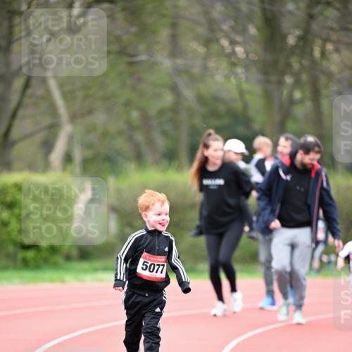 13.04.2025 - Hammer Lauf Dr. Thomas Lammeyer http://msf.ph/oto/7628065 13.04.2025 09:11:40 Laufen 15, 5077 meine-sportfotos.de