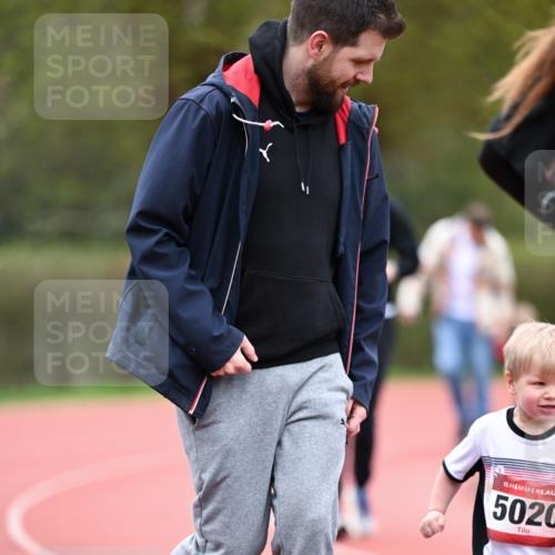 13.04.2025 - Hammer Lauf Dr. Thomas Lammeyer http://msf.ph/oto/7628111 13.04.2025 09:11:49 Laufen 15, 5020 meine-sportfotos.de
