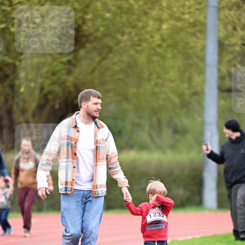13.04.2025 - Hammer Lauf Dr. Thomas Lammeyer http://msf.ph/oto/7628136 13.04.2025 09:11:57 Laufen 1232 meine-sportfotos.de