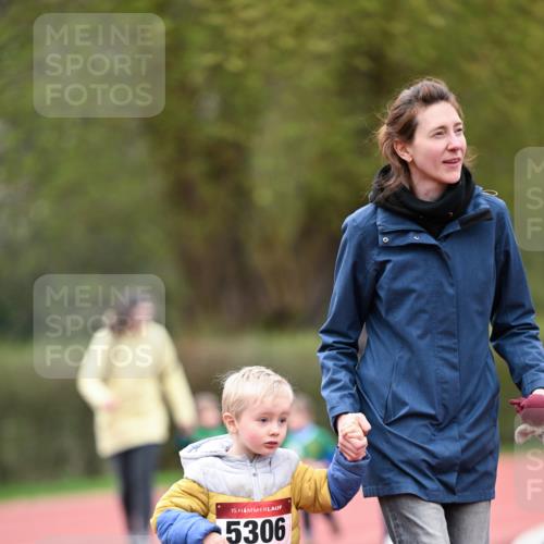 13.04.2025 - Hammer Lauf Dr. Thomas Lammeyer http://msf.ph/oto/7628166 13.04.2025 09:12:10 Laufen 15, 5306 meine-sportfotos.de