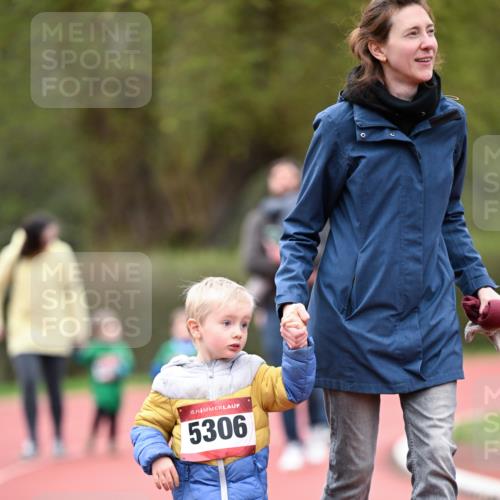 13.04.2025 - Hammer Lauf Dr. Thomas Lammeyer http://msf.ph/oto/7628168 13.04.2025 09:12:10 Laufen 15, 5306 meine-sportfotos.de