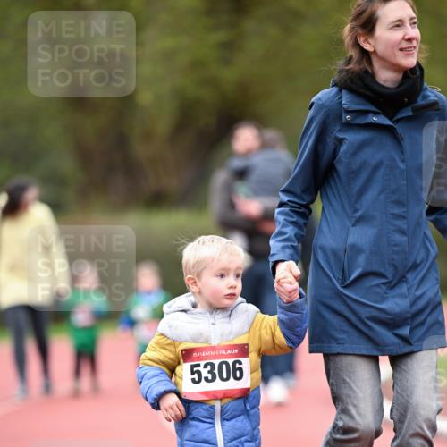 13.04.2025 - Hammer Lauf Dr. Thomas Lammeyer http://msf.ph/oto/7628169 13.04.2025 09:12:10 Laufen 15, 5306 meine-sportfotos.de