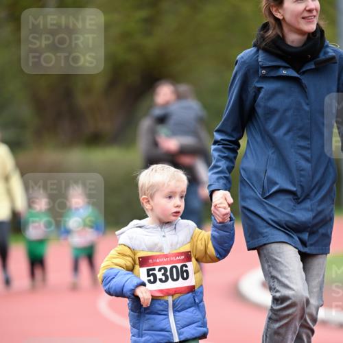 13.04.2025 - Hammer Lauf Dr. Thomas Lammeyer http://msf.ph/oto/7628170 13.04.2025 09:12:10 Laufen 15, 5306 meine-sportfotos.de