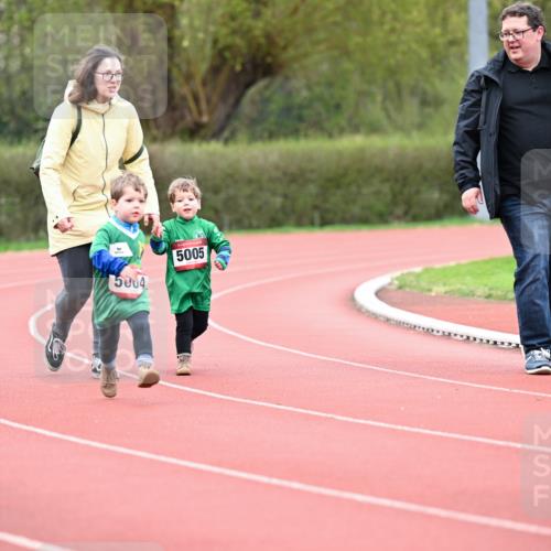 13.04.2025 - Hammer Lauf Dr. Thomas Lammeyer http://msf.ph/oto/7628183 13.04.2025 09:12:18 Laufen 5004, 5005 meine-sportfotos.de