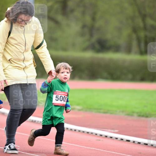 13.04.2025 - Hammer Lauf Dr. Thomas Lammeyer http://msf.ph/oto/7628202 13.04.2025 09:12:20 Laufen 5004, 15, 500 meine-sportfotos.de