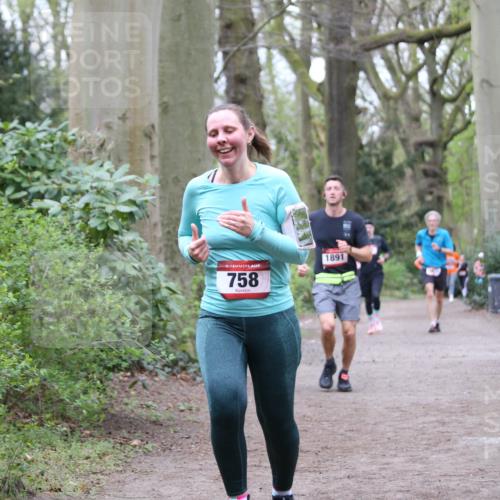 13.04.2025 - Hammer Lauf Jannik Wohlers http://msf.ph/oto/7628407 13.04.2025 12:45:11 Laufen 15, 758, 1891 meine-sportfotos.de