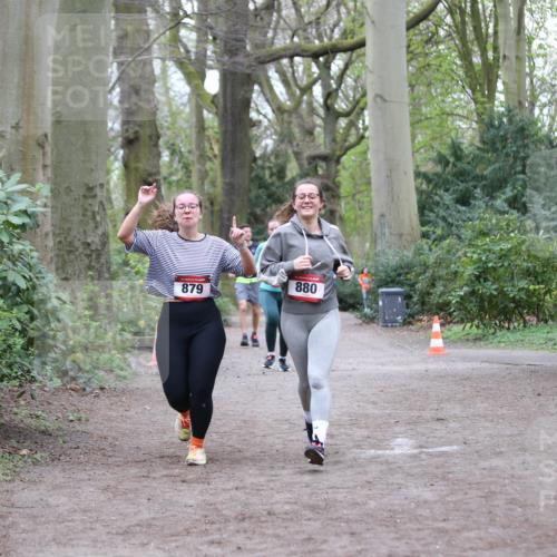 13.04.2025 - Hammer Lauf Jannik Wohlers http://msf.ph/oto/7628447 13.04.2025 12:45:07 Laufen 879, 880 meine-sportfotos.de