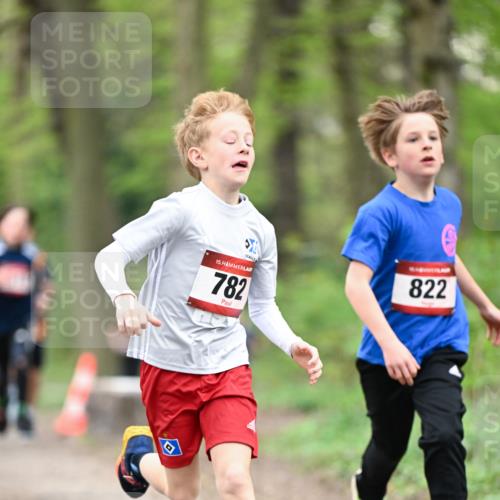 13.04.2025 - Hammer Lauf Dr. Thomas Lammeyer http://msf.ph/oto/7628457 13.04.2025 09:22:13 Laufen 15, 782, 822 meine-sportfotos.de