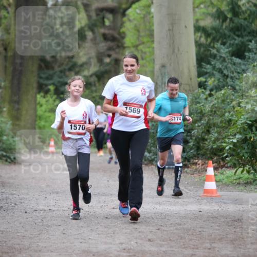 13.04.2025 - Hammer Lauf Jannik Wohlers http://msf.ph/oto/7628537 13.04.2025 12:44:52 Laufen 1570, 1569, 174 meine-sportfotos.de
