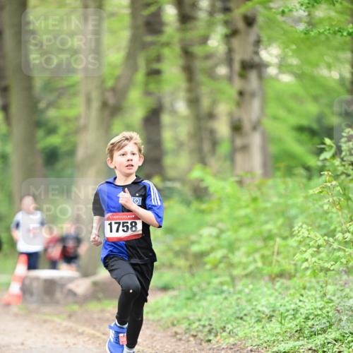 13.04.2025 - Hammer Lauf Dr. Thomas Lammeyer http://msf.ph/oto/7628543 13.04.2025 09:22:19 Laufen 15, 1758 meine-sportfotos.de