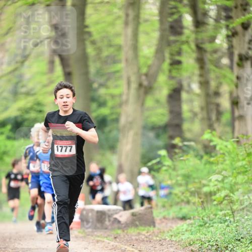 13.04.2025 - Hammer Lauf Dr. Thomas Lammeyer http://msf.ph/oto/7628566 13.04.2025 09:22:21 Laufen 1777 meine-sportfotos.de