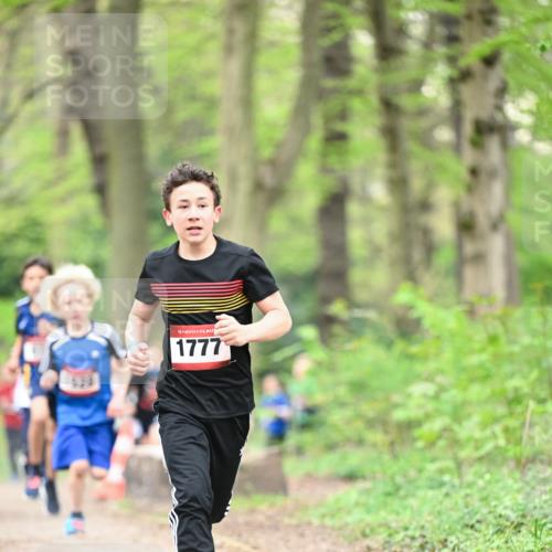 13.04.2025 - Hammer Lauf Dr. Thomas Lammeyer http://msf.ph/oto/7628581 13.04.2025 09:22:22 Laufen 15, 1777 meine-sportfotos.de