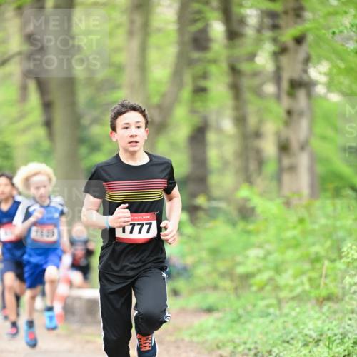 13.04.2025 - Hammer Lauf Dr. Thomas Lammeyer http://msf.ph/oto/7628583 13.04.2025 09:22:22 Laufen 1777 meine-sportfotos.de