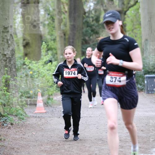 13.04.2025 - Hammer Lauf Jannik Wohlers http://msf.ph/oto/7628681 13.04.2025 12:44:18 Laufen 1974, 1325, 007, 874 meine-sportfotos.de