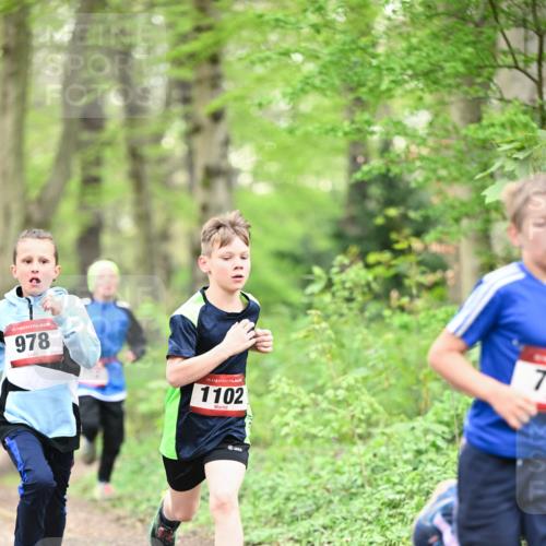 13.04.2025 - Hammer Lauf Dr. Thomas Lammeyer http://msf.ph/oto/7628811 13.04.2025 09:22:39 Laufen 15, 978, 15, 1102, 7 meine-sportfotos.de