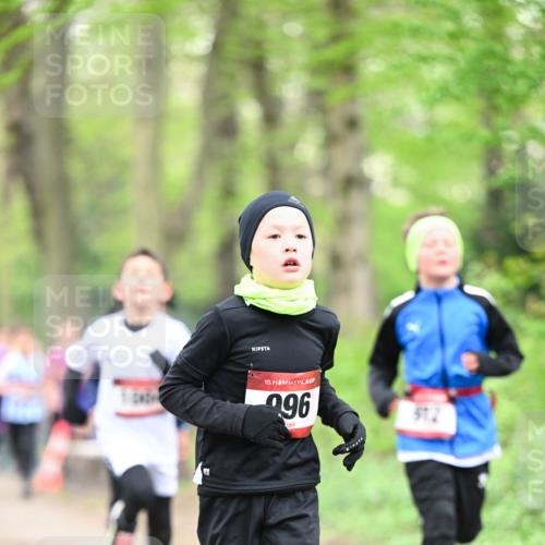 13.04.2025 - Hammer Lauf Dr. Thomas Lammeyer http://msf.ph/oto/7628843 13.04.2025 09:22:42 Laufen 15, 96, 512 meine-sportfotos.de