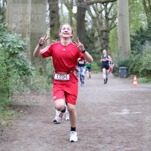 13.04.2025 - Hammer Lauf Jannik Wohlers http://msf.ph/oto/7628922 13.04.2025 12:43:28 Laufen 1894 meine-sportfotos.de