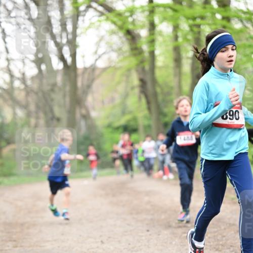 13.04.2025 - Hammer Lauf Dr. Thomas Lammeyer http://msf.ph/oto/7629442 13.04.2025 09:23:24 Laufen 690 meine-sportfotos.de