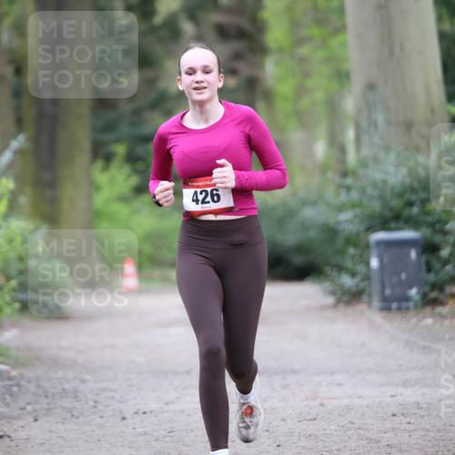 13.04.2025 - Hammer Lauf Jannik Wohlers http://msf.ph/oto/7629480 13.04.2025 13:31:16 Laufen 426 meine-sportfotos.de