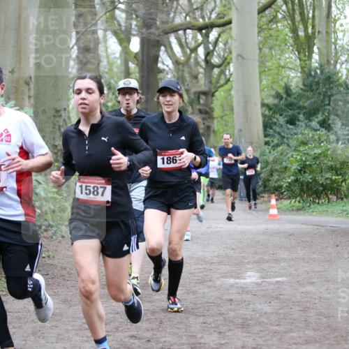 13.04.2025 - Hammer Lauf Jannik Wohlers http://msf.ph/oto/7629530 13.04.2025 12:42:16 Laufen 02, 15, 1601, 1587, 186, 730 meine-sportfotos.de