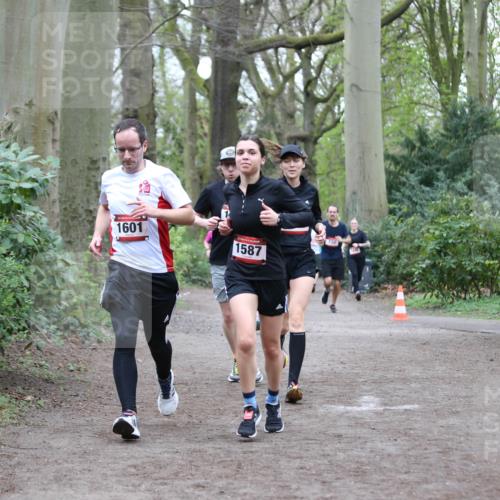 13.04.2025 - Hammer Lauf Jannik Wohlers http://msf.ph/oto/7629550 13.04.2025 12:42:15 Laufen 1601, 1587 meine-sportfotos.de