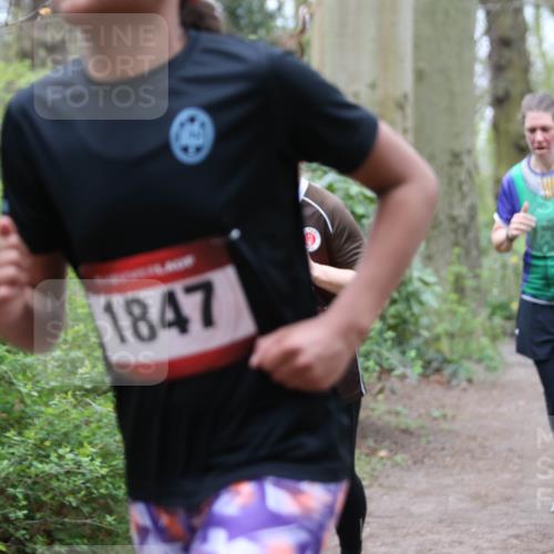 13.04.2025 - Hammer Lauf Jannik Wohlers http://msf.ph/oto/7629693 13.04.2025 12:41:43 Laufen 1847, 1334 meine-sportfotos.de