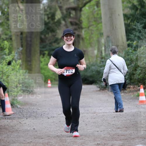13.04.2025 - Hammer Lauf Jannik Wohlers http://msf.ph/oto/7629844 13.04.2025 13:23:13 Laufen 702 meine-sportfotos.de
