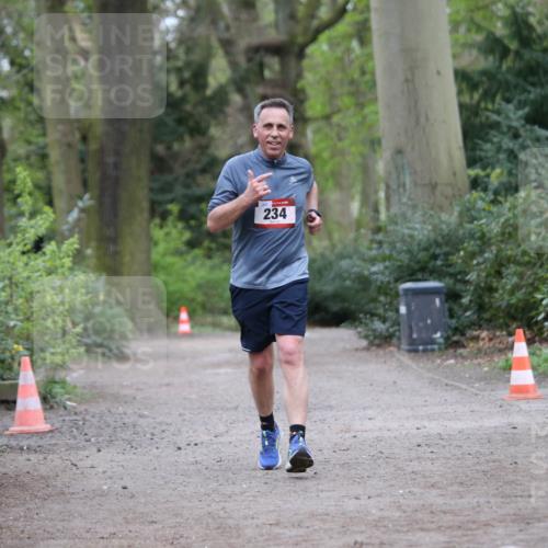13.04.2025 - Hammer Lauf Jannik Wohlers http://msf.ph/oto/7629866 13.04.2025 13:22:38 Laufen 234 meine-sportfotos.de
