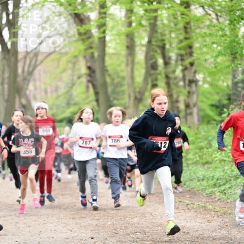 13.04.2025 - Hammer Lauf Dr. Thomas Lammeyer http://msf.ph/oto/7629913 13.04.2025 09:23:46 Laufen 358, 869, 787, 786, 15, 12, 1 meine-sportfotos.de